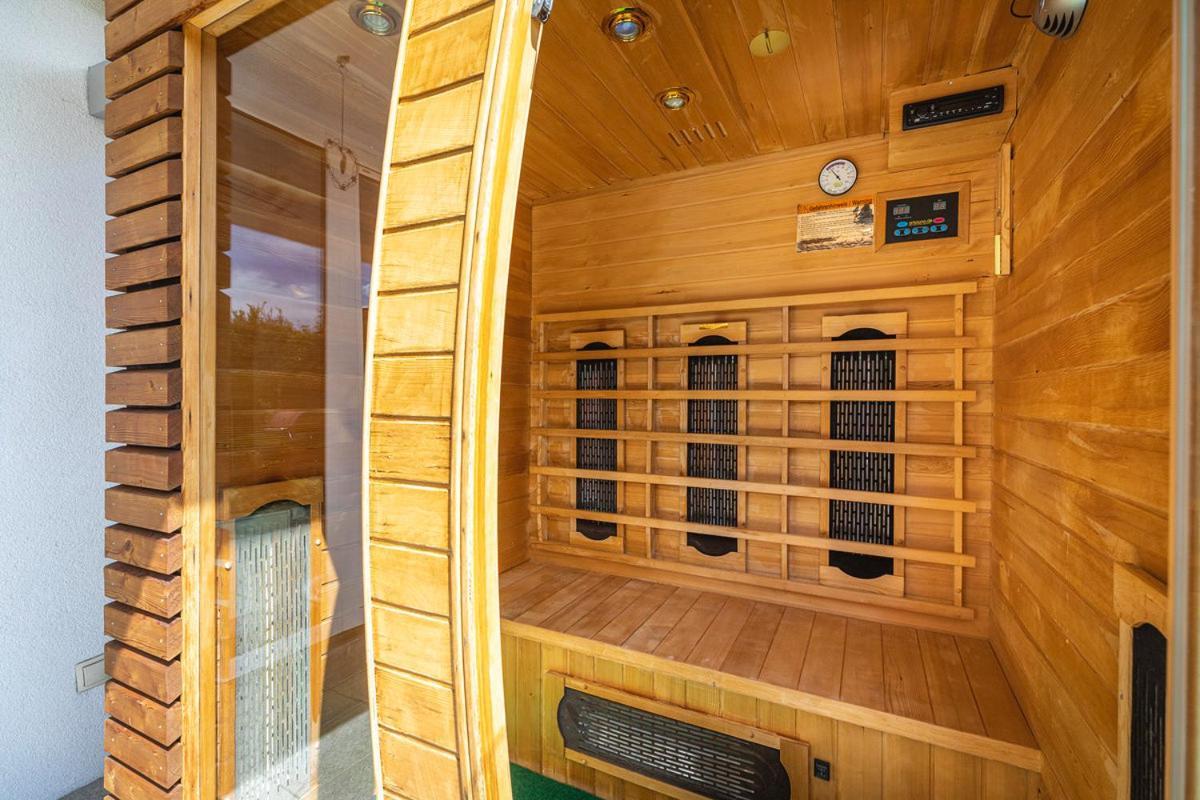 Apartamento Enjoy ONE Altenmarkt im Pongau Exterior foto